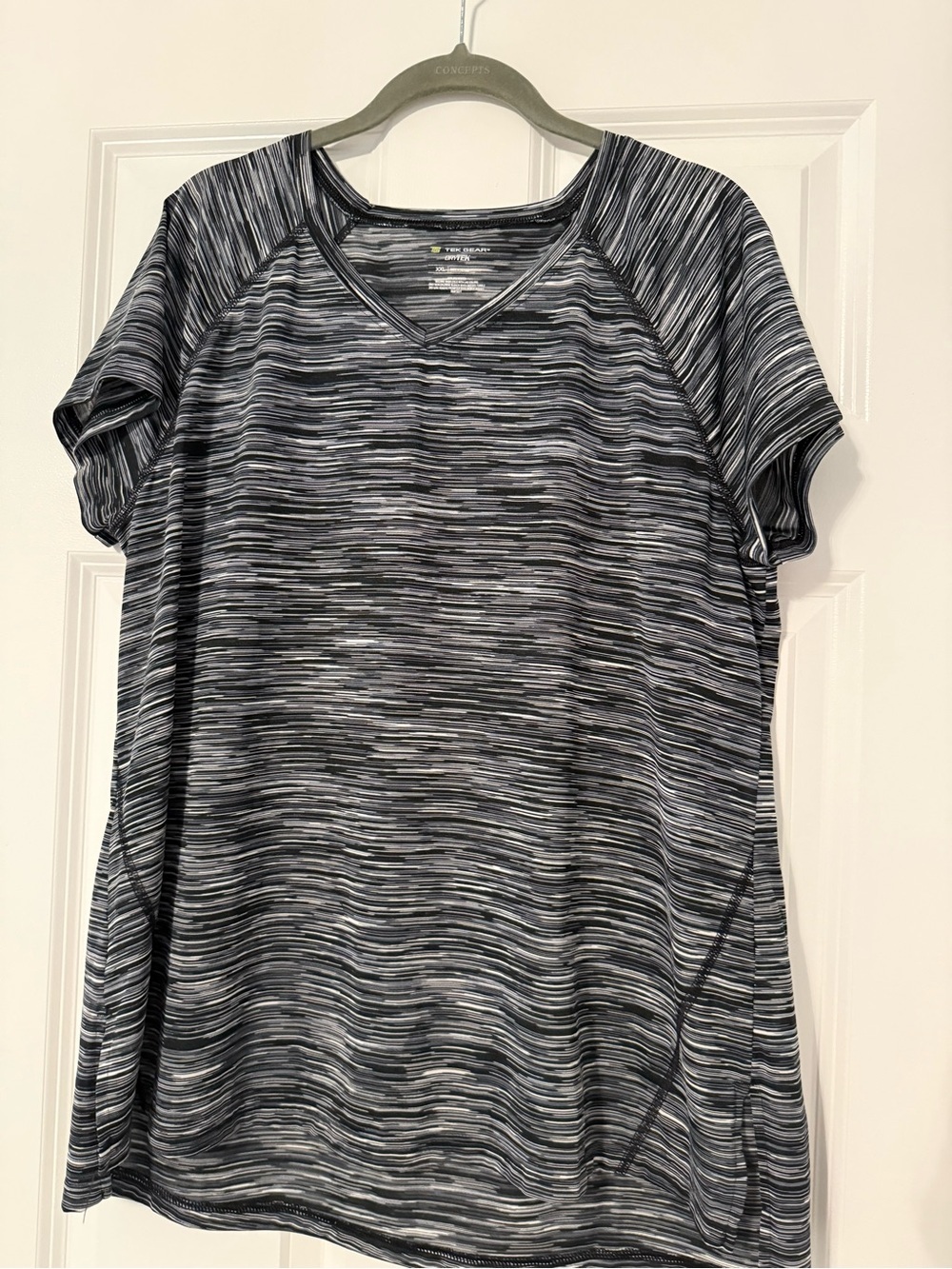 Tek Gear | Dry Tek Short Sleeve Black and White Stripe Top | Size XXL